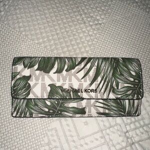 Michael Kors Green Leaf Print Wallet